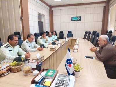 نشست ارتقاءسطح همکاری نیروی انتظامی با شهرک صنعتی جهان آباد