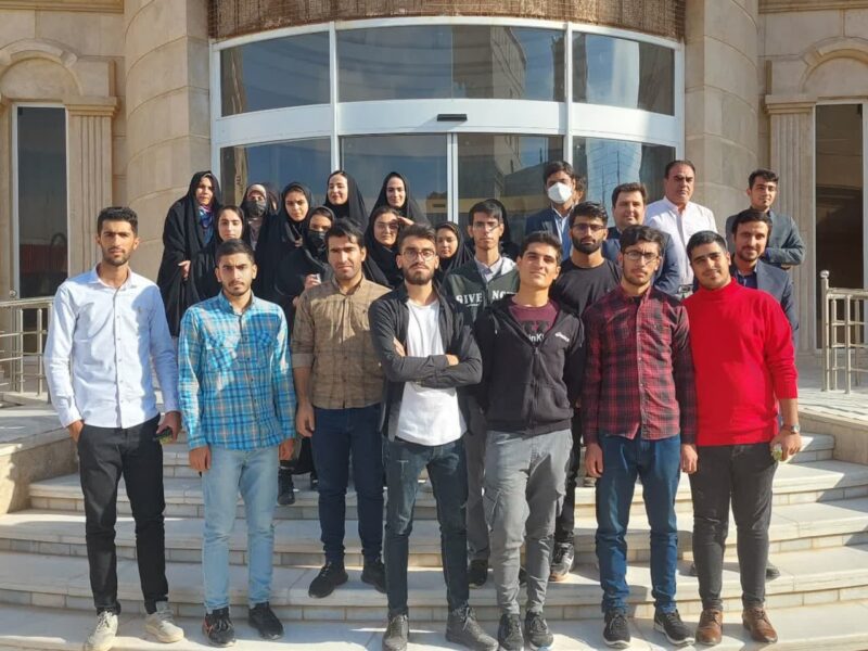 بازدید دانشجویان مدیریت دانشگاه میبد از کاشی ستاره+گزارش تصویری