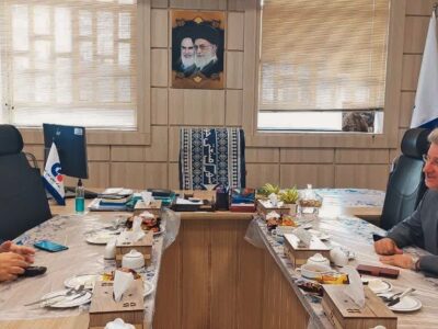 نشست مدیرعامل جدید فولاد میبد با دکتر ماندگاری