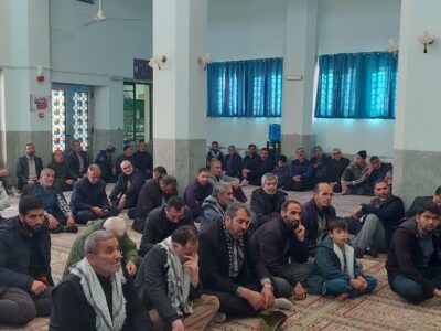 بازدید هیئت ۱۸۰ نفره همدان از شهرک صنعتی جهان آباد میبد+ گزارش تصویری