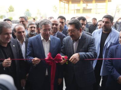 وزیر صمت، یک واحد صنعتی در ارومیه افتتاح کرد