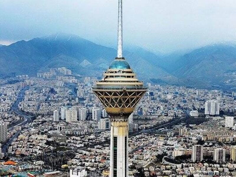 پیش بینی بازار مسکن در پساجنگ/ پورحاجت: در بازار مسکن نه در ذات آن حبابی وجود داشت و نه قیمتها غیرواقعی بود